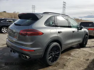 2017 Porsche Cayenne S z VIN WP1AB2A28HLA52849, wystawiony jako Copart lot #49186515 z przebiegiem 79 763 mil mil oraz Szkody całkowita. Historia ofert i sprzedaży dostępna na DreamBid. Obrazek 3.