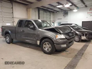 2005 Ford F-150 STX with VIN 1FTRX12W95NB38107, listed as a IAAI auction lot 41185100 with 201,171 mi miles. Bid and sale history available at carsss.com. Image 1.