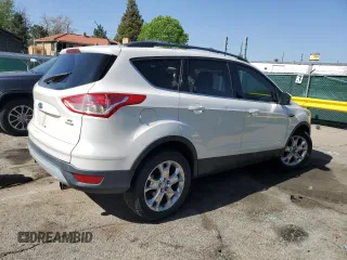 2013 Ford Escape SE z VIN 1FMCU9GX7DUC54856, wystawiony jako Copart lot #54767295 z przebiegiem 130 167 mil mil oraz Szkoda całkowita • Salvage title. Historia ofert i sprzedaży dostępna na DreamBid. Obrazek 3.