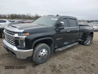 2022 Chevrolet Silverado 3500HD LTZ with VIN 1GC4YUEY4NF272944, listed as a Copart auction lot 81699974 with 37,531 mi miles and Salvage Title. Bid and sale history available at carsss.com. Image 1.