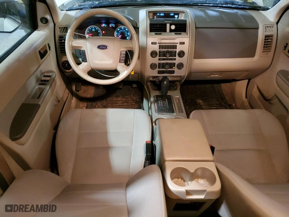 2011 Ford Escape XLT with VIN 1FMCU9DG5BKA63532, listed as a Copart auction lot 47608035 with 117,557 mi miles and Salvage Title. Bid and sale history available at carsss.com. Image 8.