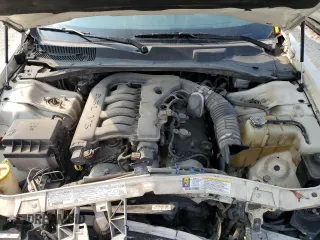 2007 Chrysler 300 Signature with VIN 2C3KA53GX7H715860, listed as a Copart auction lot 71077054 with 108,245 mi miles and Salvage Title. Bid and sale history available at carsss.com. Image 11.