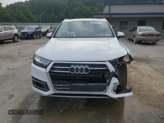 2019 Audi Q7 Premium Plus with VIN WA1LHAF77KD031395, listed as a Copart auction lot 60893815 with 47,008 mi miles and Salvage title. Bid and sale history available at DreamBid. Image 5.