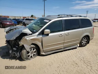 2008 Chrysler Town & Country Touring with VIN 2A8HR54P18R651693, listed as a Copart auction lot 88906765 with Not Provided miles and Salvage Title. Bid and sale history available at carsss.com. Image 1.