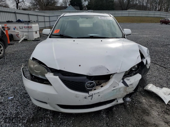 2005 Mazda 3 i with VIN JM1BK12F851282187, listed as a Copart auction lot 45145815 with 219,920 mi miles and Salvage Title. Bid and sale history available at DreamBid. Image 5.