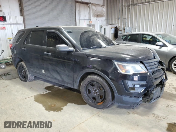 2016 Ford Police Interceptor Utility z VIN 1FM5K8AT6GGB65457, wystawiony jako Copart lot #48235605 z przebiegiem 104 513 mil mil oraz Szkoda całkowita • Salvage title. Historia ofert i sprzedaży dostępna na DreamBid. Obrazek 4.