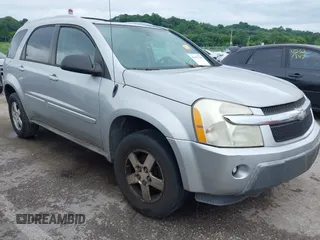 2005 Chevrolet Equinox LT z VIN 2CNDL63F456121605, wystawiony jako IAAI lot #42467118 z przebiegiem 207 298 mil mil oraz . Historia ofert i sprzedaży dostępna na DreamBid. Obrazek 1.