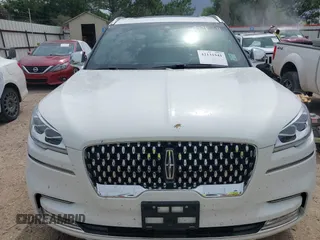 2022 Lincoln Aviator Black Label z VIN 5LM5J9XC9NGL11344, wystawiony jako IAAI lot #42131541 z przebiegiem 36 795 mil mil oraz . Historia ofert i sprzedaży dostępna na DreamBid. Obrazek 13.