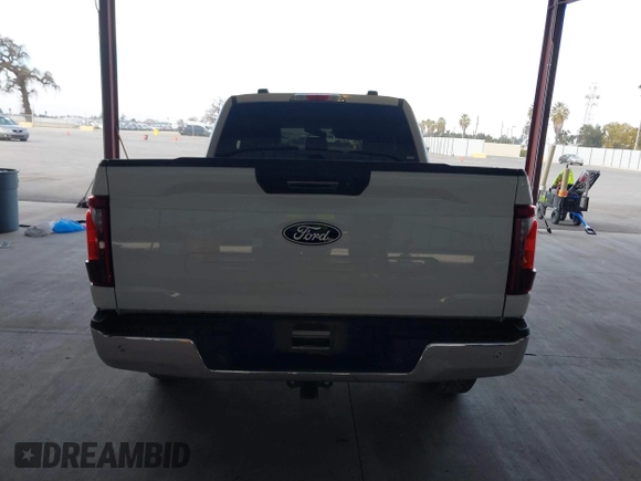 2024 Ford F-150 с VIN 1FTFX3L83RKE01259, выставлен на аукционе IAAI как лот 41421526 с пробегом 32 330 миль миль и . История ставок и продаж доступна на DreamBid. Изображение 16.
