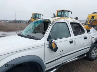 2001 Toyota Tacoma PreRunner with VIN 5TEGN92N21Z798239, listed as a IAAI auction lot 41652520 with Not Provided miles and . Bid and sale history available at DreamBid. Image 6.