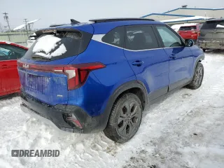 2024 Kia Seltos S z VIN KNDEUCAA2R7476435, wystawiony jako Copart lot #44722865 z przebiegiem 12 012 mil mil oraz Nie do naprawy • Non repairable. Historia ofert i sprzedaży dostępna na DreamBid. Obrazek 3.