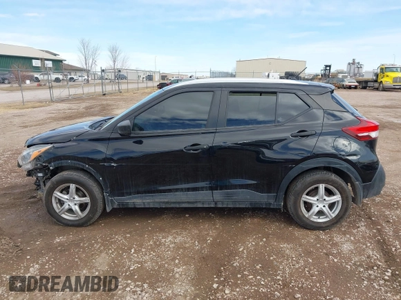 2019 Nissan Kicks S with VIN 3N1CP5CU7KL564239, listed as a IAAI auction lot 41723365 with 34,244 mi miles and . Bid and sale history available at carsss.com. Image 14.