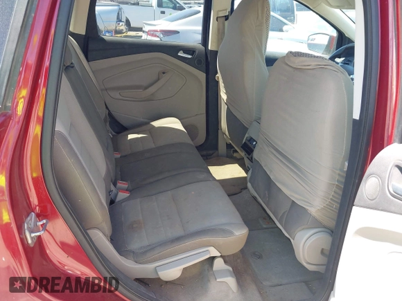 2013 Ford Escape SE с VIN 1FMCU0GX7DUB95108, выставлен на аукционе IAAI как лот 42242961 с пробегом 137 333 миль миль и . История ставок и продаж доступна на DreamBid. Изображение 8.