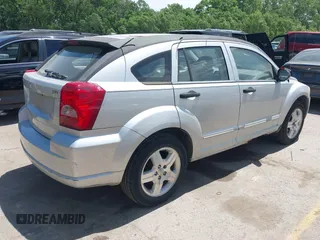 2007 Dodge Caliber SXT z VIN 1B3HB48B57D281615, wystawiony jako IAAI lot #42281412 z przebiegiem 129 842 mil mil oraz . Historia ofert i sprzedaży dostępna na DreamBid. Obrazek 4.