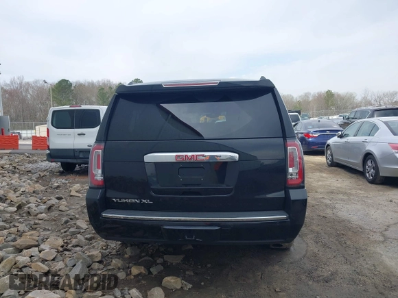 2016 GMC Yukon XL Denali with VIN 1GKS2HKJ2GR128323, listed as a IAAI auction lot 41776970 with 179,270 mi miles and . Bid and sale history available at carsss.com. Image 16.