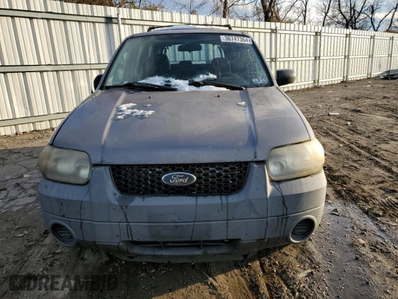 2007 Ford Escape XLS with VIN 1FMYU02Z47KB08019, listed as a Copart auction lot 36747364 with 0 mi miles and Clean Title. Bid and sale history available at carsss.com. Image 5.