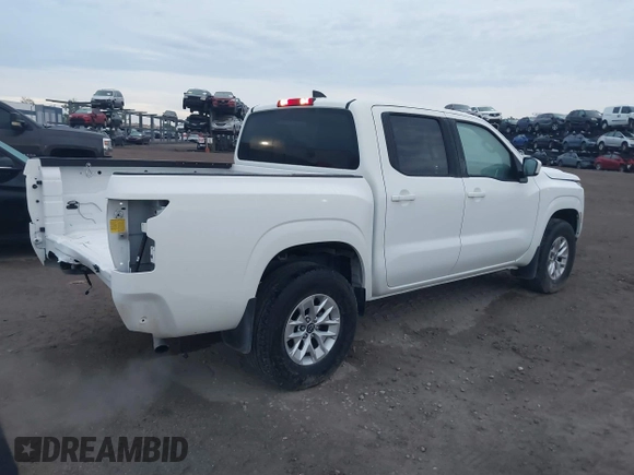 2024 Nissan Frontier Pro-4X with VIN 1N6ED1EK6RN606118, listed as a IAAI auction lot 41870471 with 19,685 mi miles and . Bid and sale history available at DreamBid. Image 4.