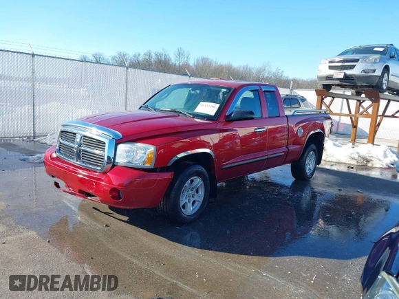 2006 Dodge Dakota SLT with VIN 1D7HE42K26S632608, listed as a IAAI auction lot 41422286 with 81,669 mi miles and . Bid and sale history available at carsss.com. Image 2.