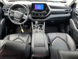 2023 Toyota Highlander L with VIN 5TDKDRBHXPS014841, listed as a Copart auction lot 52777845 with 28,384 mi miles and Clean Title. Bid and sale history available at carsss.com. Image 8.