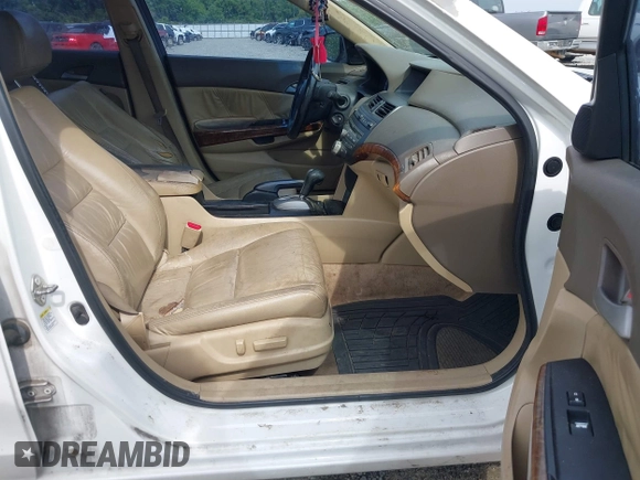 2010 Honda Accord EX-L z VIN 5KBCP3F85AB012897, wystawiony jako IAAI lot #42214503 z przebiegiem 224 812 mil mil oraz . Historia ofert i sprzedaży dostępna na DreamBid. Obrazek 5.