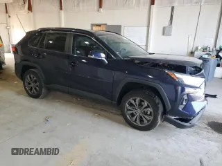 2022 Toyota RAV4 Hybrid XLE Premium with VIN 4T3B6RFV0NU097458, listed as a Copart auction lot 59433035 with 39,742 mi miles and Salvage title. Bid and sale history available at DreamBid. Image 4.