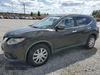 2015 Nissan Rogue S with VIN KNMAT2MT0FP528715, listed as a Copart auction lot 52053135 with 203,215 mi miles and Salvage Title. Bid and sale history available at carsss.com. Image 1.