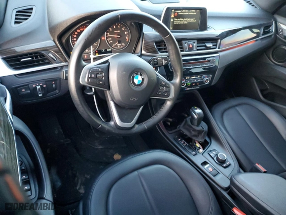 2017 BMW X1 xDrive28i with VIN WBXHT3C33H5F82908, listed as a Copart auction lot 41567565 with 67,526 mi miles and Clean Title. Bid and sale history available at carsss.com. Image 8.