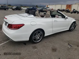 2016 Mercedes-Benz E 400 with VIN WDDKK6FF4GF350570, listed as a Copart auction lot 76563934 with 76,057 mi miles and Salvage Title. Bid and sale history available at carsss.com. Image 3.