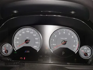 2015 BMW M3 с VIN WBS3C9C5XFP803102, выставлен на аукционе IAAI как лот 41616127 с пробегом 44 538 миль миль и . История ставок и продаж доступна на DreamBid. Изображение 7.