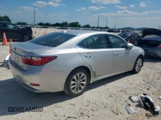 2013 Lexus ES 300h with VIN JTHBW1GG9D2003018, listed as a Copart auction lot 59173005 with 132,344 mi miles and Salvage title. Bid and sale history available at DreamBid. Image 3.