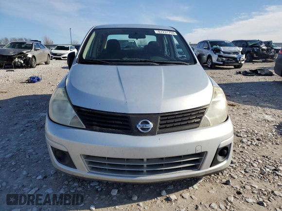 2009 Nissan Versa 1.6 with VIN 3N1CC11E09L424012, listed as a Copart auction lot 87231794 with 185,117 mi miles and Salvage Title. Bid and sale history available at carsss.com. Image 5.