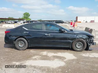 2020 Nissan Altima S with VIN 1N4BL4BVXLC113544, listed as a IAAI auction lot 42215435 with 76,291 mi miles and . Bid and sale history available at DreamBid. Image 13.