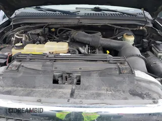 2002 Ford Excursion Limited с VIN 1FMNU43S02ED21911, выставлен на аукционе IAAI как лот 41318676 с пробегом 423 528 миль миль и . История ставок и продаж доступна на DreamBid. Изображение 10.