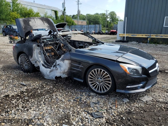 2014 Mercedes-Benz SL-Class SL 550 with VIN WDDJK7DA9EF021403, listed as a Copart auction lot 67295114 with 80,000 mi miles and Non Repairable. Bid and sale history available at carsss.com. Image 4.