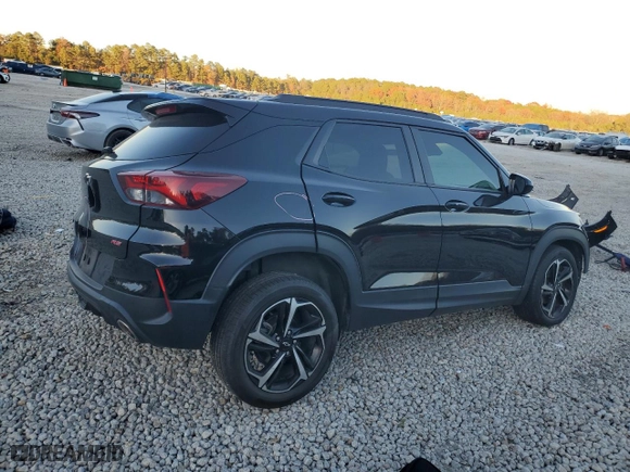 2022 Chevrolet TrailBlazer RS with VIN KL79MTSL9NB020860, listed as a Copart auction lot 83337774 with 70,868 mi miles and Non Repairable. Bid and sale history available at carsss.com. Image 3.