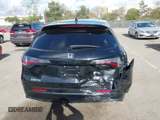 2024 Honda HR-V EX-L z VIN 3CZRZ1H7XRM736789, wystawiony jako IAAI lot #41934334 z przebiegiem 26 084 mil mil oraz . Historia ofert i sprzedaży dostępna na DreamBid. Obrazek 17.