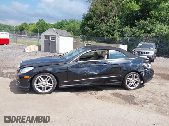 2011 Mercedes-Benz E 550 with VIN WDDKK7CF2BF065434, listed as a IAAI auction lot 42560763 with 85,579 mi miles and . Bid and sale history available at DreamBid. Image 18.