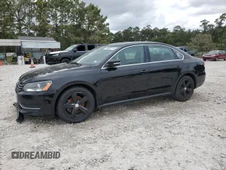 2013 Volkswagen Passat SE with VIN 1VWBP7A38DC009584, listed as a Copart auction lot 54882175 with 108,225 mi miles and Clean title. Bid and sale history available at DreamBid. Image 1.