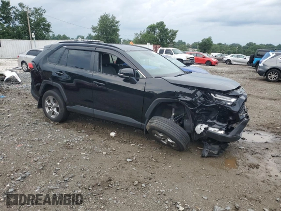 2022 Toyota RAV4 XLE with VIN 2T3P1RFV8NC312140, listed as a Copart auction lot 64375005 with 22,129 mi miles and Salvage title. Bid and sale history available at DreamBid. Image 4.