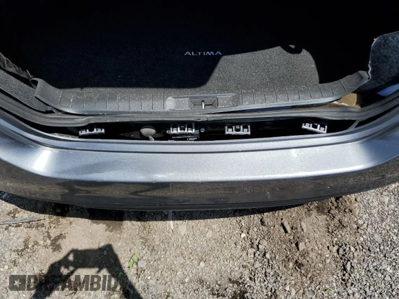 2016 Nissan Altima SL with VIN 1N4AL3AP9GC163155, listed as a Copart auction lot 58478214 with 63,105 mi miles and Salvage title. Bid and sale history available at DreamBid. Image 14.