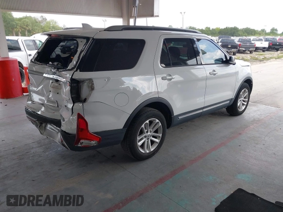 2017 Ford Explorer XLT с VIN 1FM5K7DHXHGB38068, выставлен на аукционе IAAI как лот 42720237 с пробегом 107 155 миль миль и . История ставок и продаж доступна на DreamBid. Изображение 4.