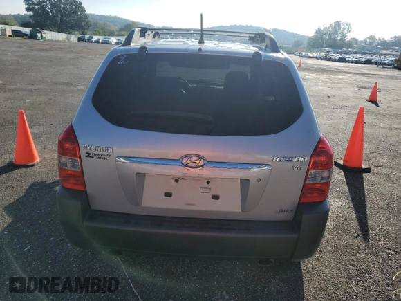 2008 Hyundai Tucson SE with VIN KM8JN72D28U843289, listed as a Copart auction lot 72465854 with 105,447 mi miles and Non Repairable. Bid and sale history available at carsss.com. Image 6.