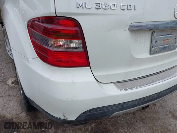 2008 Mercedes-Benz M 320 CDI with VIN 4JGBB22E58A341032, listed as a IAAI auction lot 41676377 with 206,765 mi miles and . Bid and sale history available at DreamBid. Image 6.