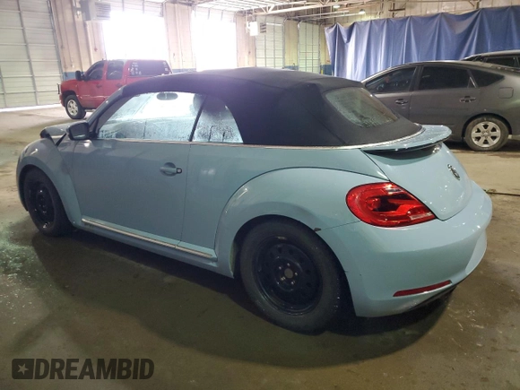 2013 Volkswagen Beetle 2.5L with VIN 3VW5X7AT5DM826359, listed as a Copart auction lot 47167015 with 111,532 mi miles and Clean title. Bid and sale history available at DreamBid. Image 2.