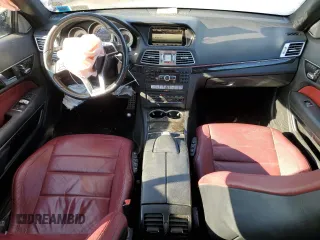 2014 Mercedes-Benz E 350 z VIN WDDKJ8JB3EF287168, wystawiony jako Copart lot #42331905 z przebiegiem 93 906 mil mil oraz Szkoda całkowita • Salvage title. Historia ofert i sprzedaży dostępna na DreamBid. Obrazek 8.