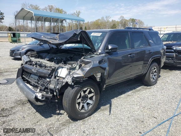 2021 Toyota 4Runner TRD Off Road with VIN JTEPU5JR0M5877962, listed as a Copart auction lot 50973355 with 61,539 mi miles and Salvage Title. Bid and sale history available at carsss.com. Image 1.
