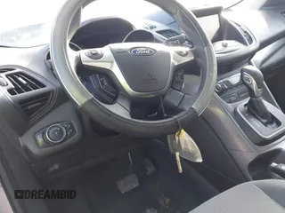 2013 Ford Escape SE with VIN 1FMCU9G98DUD51808, listed as a IAAI auction lot 41527022 with 141,471 mi miles. Bid and sale history available at carsss.com. Image 11.