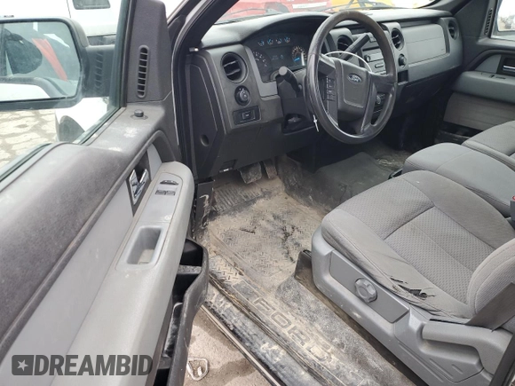 2013 Ford F-150 XL with VIN 1FTMF1EM6DFC81676, listed as a Copart auction lot 44700115 with 105,548 mi miles and Salvage Title. Bid and sale history available at carsss.com. Image 8.