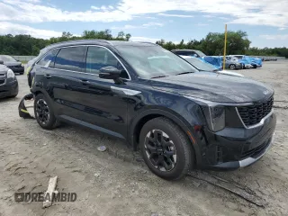 2025 Kia Sorento S z VIN 5XYRL4JC0SG342785, wystawiony jako Copart lot #56676955 z przebiegiem 5 976 mil mil oraz Szkoda całkowita • Salvage title. Historia ofert i sprzedaży dostępna na DreamBid. Obrazek 4.