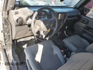 2008 Jeep Wrangler Rubicon with VIN 1J4GA64178L632855, listed as a Copart auction lot 49717905 with 92,031 mi miles and Salvage title. Bid and sale history available at DreamBid. Image 8.